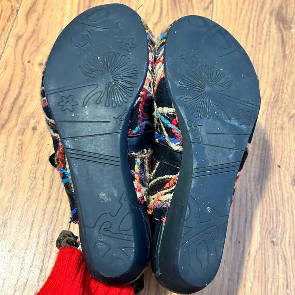 OTBT Salem Slingback Y2K Clogs Black Multicolored | Ladies Size 8 - Picture 7 of 10